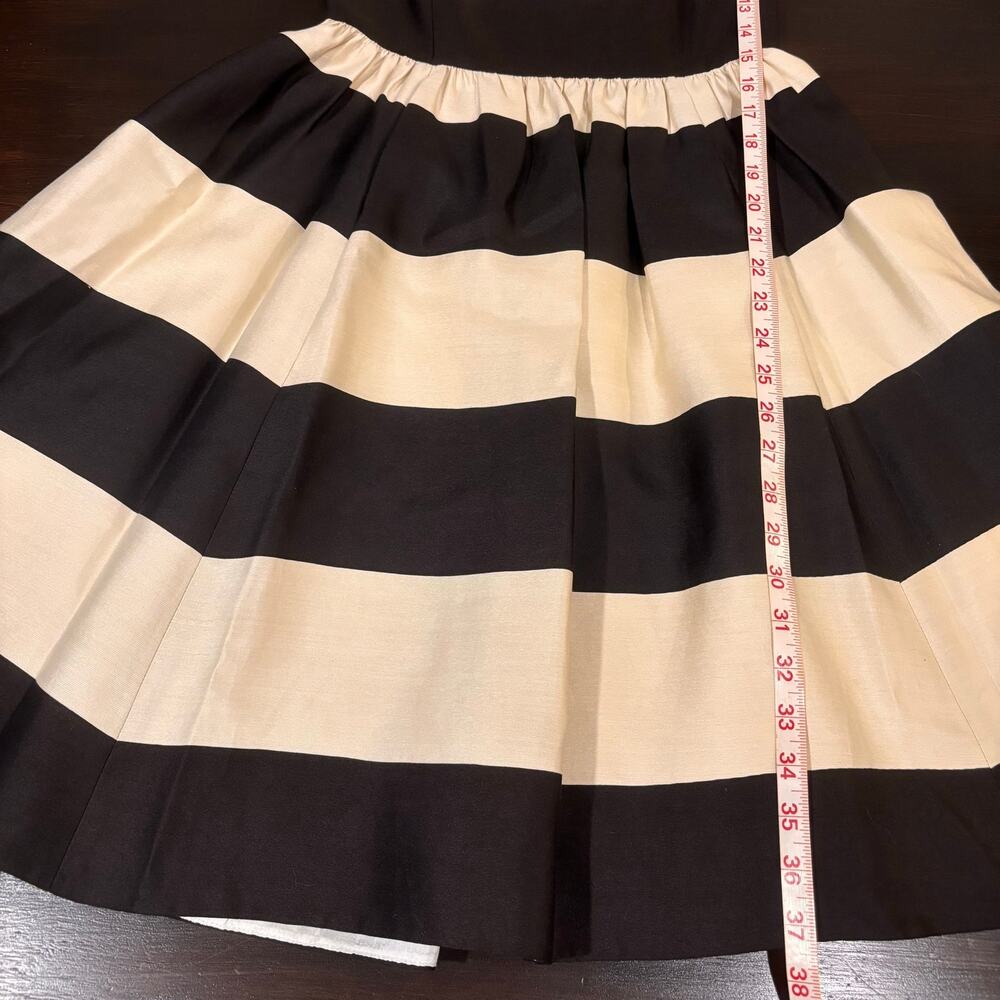 Kate Spade New York "Carolyn" It-Girl Striped Dress -Size 2- Taylor Swift - Picture 5 of 10